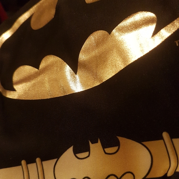 Batman Swimsuit /One Piece - Picture 13 of 15